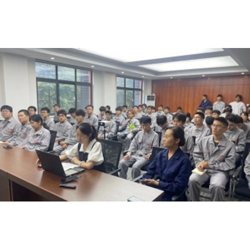 中國礦業(yè)大學學生赴質子動力徐州公司交流學習并開展社會實踐